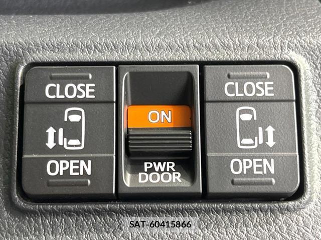 Toyota SIENTA 2015-10 8054273-4
