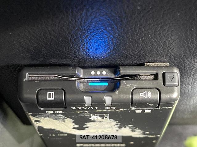 Toyota SIENTA 2021-09 8054306-4