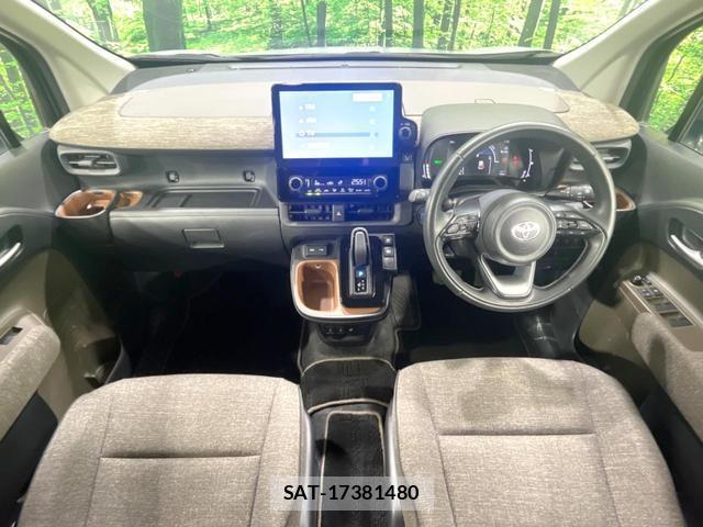 Toyota SIENTA 2023-09 8054319-1