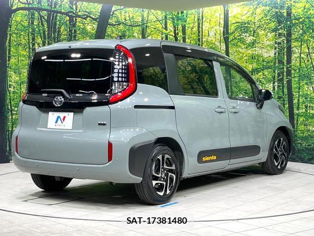Toyota SIENTA 2023-09 8054319-16
