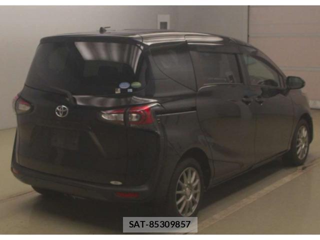 Toyota SIENTA 2021-09 8054608-1