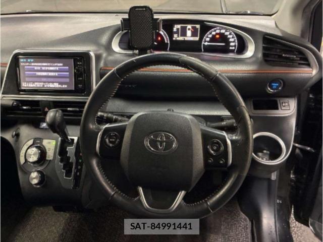 Toyota SIENTA 2016 8054618-2