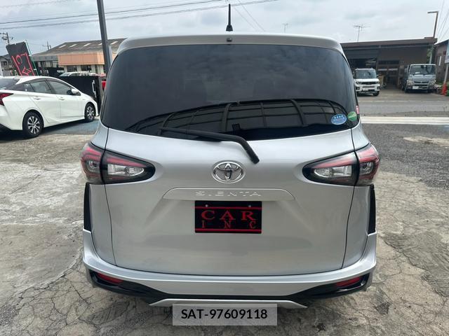 Toyota SIENTA 2018-09 8054902-18