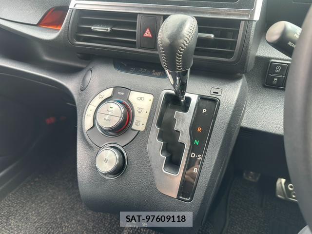 Toyota SIENTA 2018-09 8054902-8