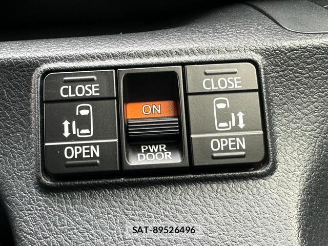 Toyota SIENTA 2018-12 8054904-10