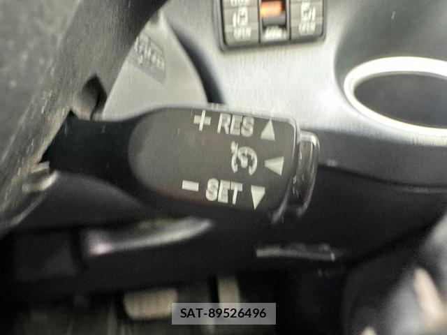 Toyota SIENTA 2018-12 8054904-14