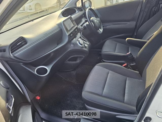 Toyota SIENTA 2021-05 8054998-3