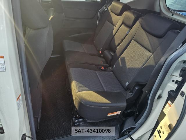 Toyota SIENTA 2021-05 8054998-6