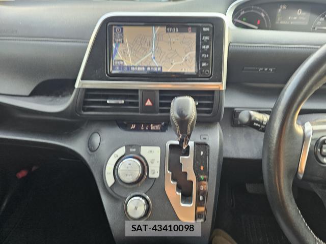 Toyota SIENTA 2021-05 8054998-8