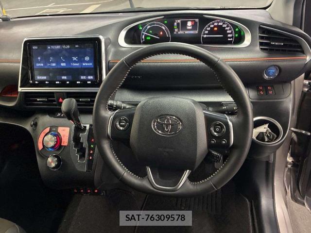 Toyota SIENTA 2021-11 8055059-2