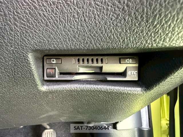 Toyota SIENTA 2019-12 8055173-16