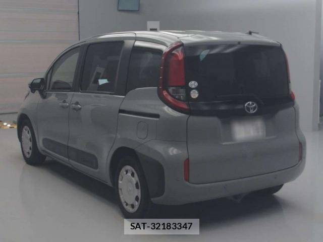 Toyota SIENTA 2023-09 8055314-1