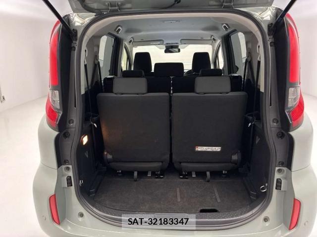 Toyota SIENTA 2023-09 8055314-7