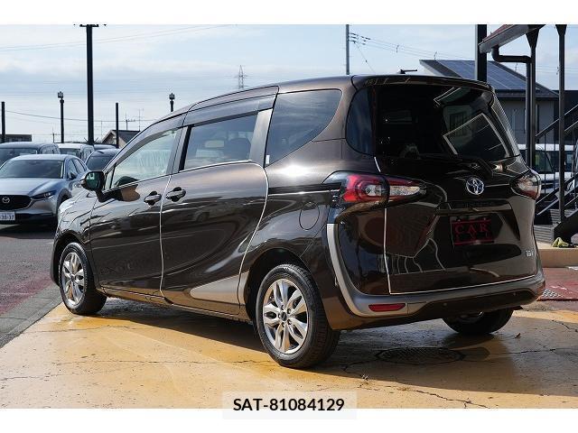 Toyota SIENTA 2021-05 8055468-1