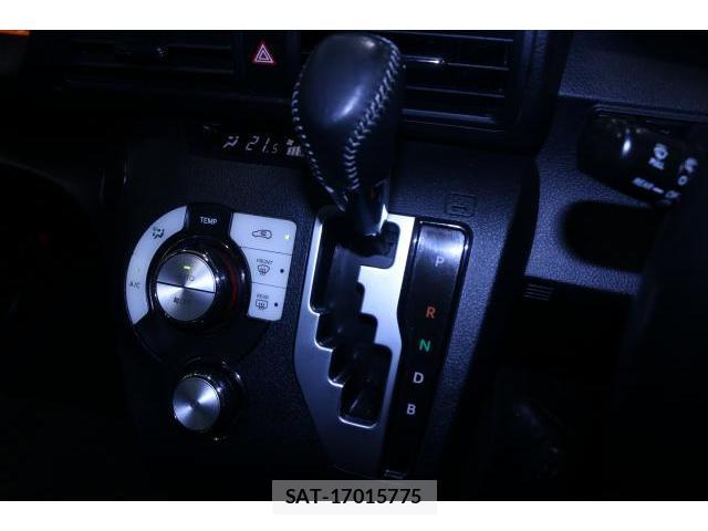 Toyota SIENTA 2019-07 8055505-15