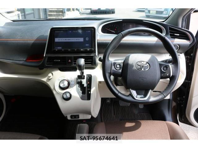 Toyota SIENTA 2019-10 8055860-2