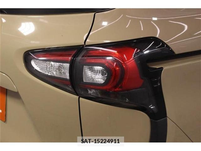 Toyota SIENTA 2018-10 8055907-18