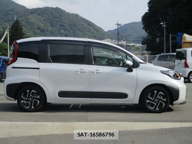 Toyota SIENTA 2025-07 8056020-3