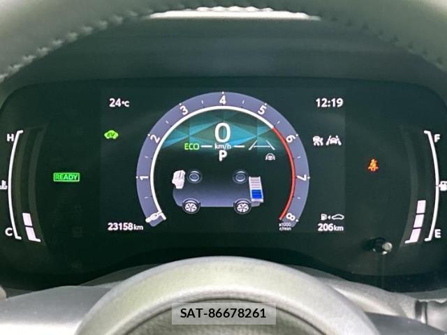 Toyota SIENTA 2024-01 8056134-12