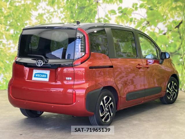 Toyota SIENTA 2023-06 8056204-2