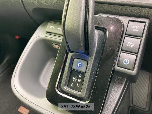 Toyota SIENTA 2024-12 8056211-14