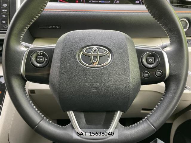 Toyota SIENTA 2022-08 8056240-14