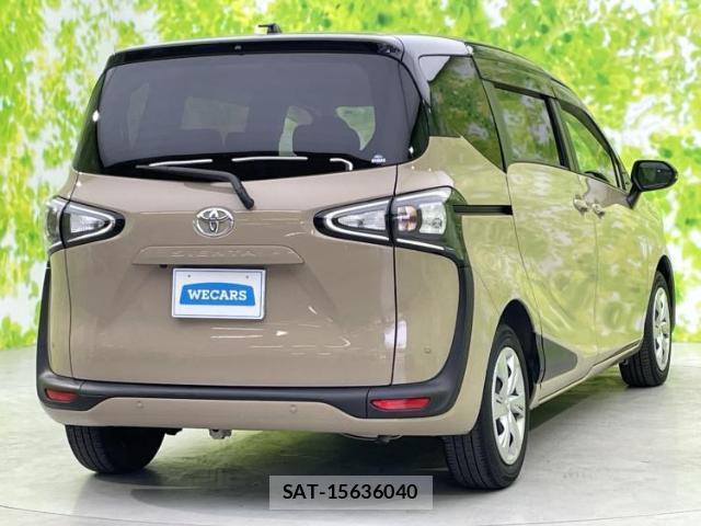Toyota SIENTA 2022-08 8056240-2
