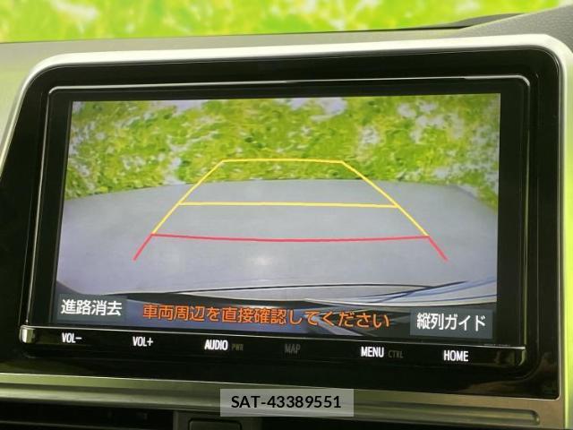 Toyota SIENTA 2021-08 8056241-11