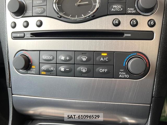 Nissan SKYLINE 2010-02 8055449-5