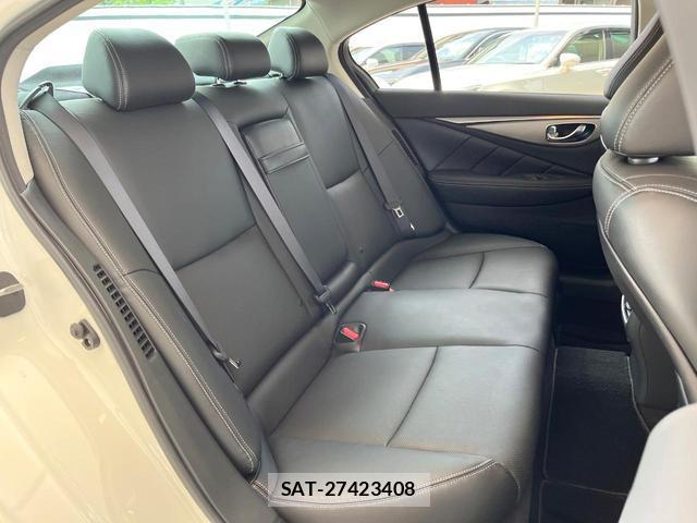 Nissan SKYLINE 2018-01 8055451-8