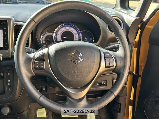 Suzuki SPACIA 2017-03 8054492-5