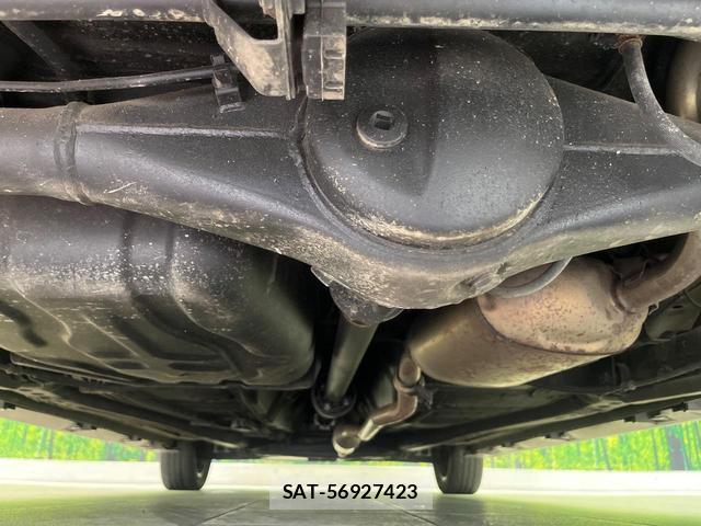 Suzuki SPACIA 2022-10 8054218-18