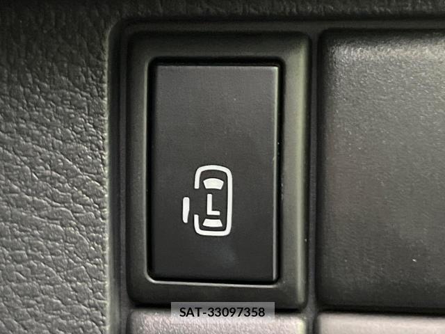 Suzuki SPACIA 2013-07 8054219-4