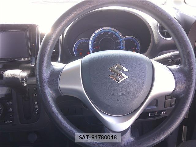 Suzuki SPACIA 2013-06 8054248-10