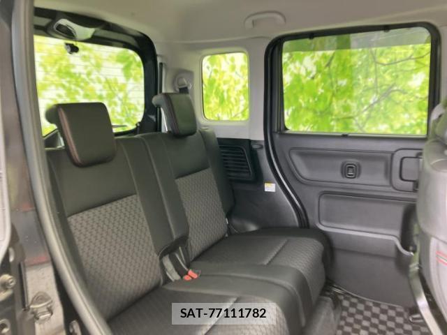 Suzuki SPACIA 2020-03 8056178-4