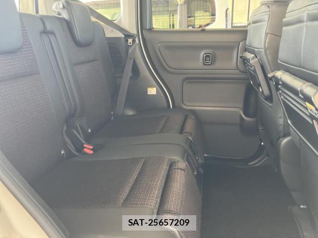 Suzuki SPACIA 2024-03 8056248-4