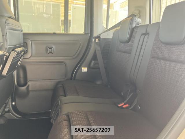 Suzuki SPACIA 2024-03 8056248-6