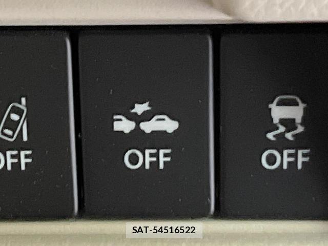 Suzuki SPACIA 2019-06 8054225-3