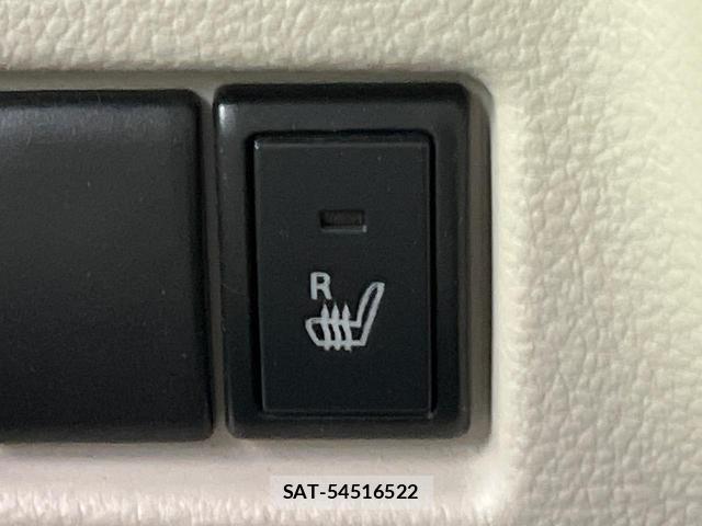 Suzuki SPACIA 2019-06 8054225-5