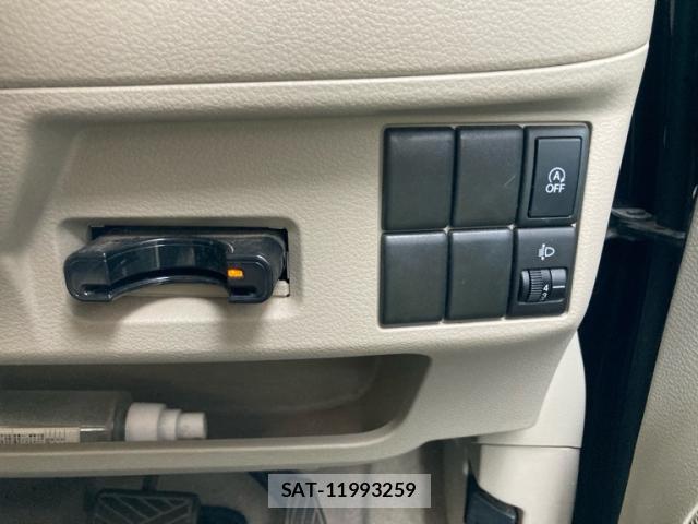 Suzuki SPACIA 2013-07 8055321-15