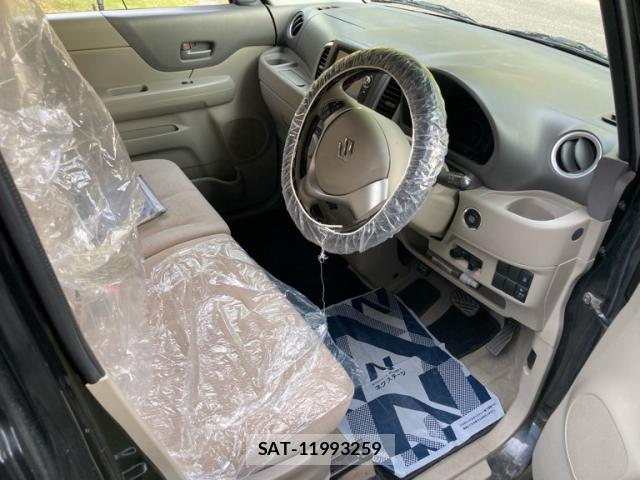 Suzuki SPACIA 2013-07 8055321-6