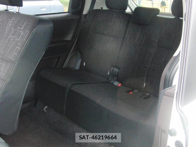 Toyota SPADE 2014 8056061-16