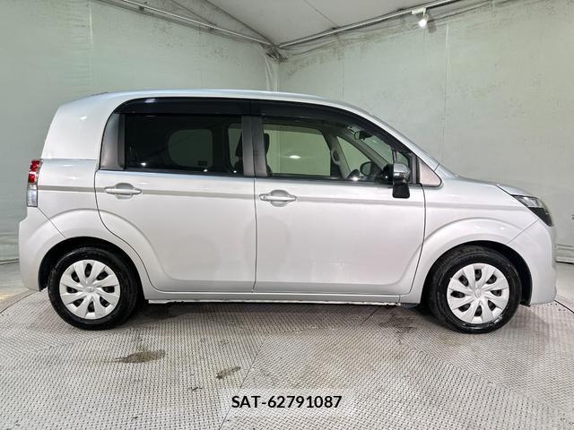 Toyota SPADE 2014-02 8056299-14