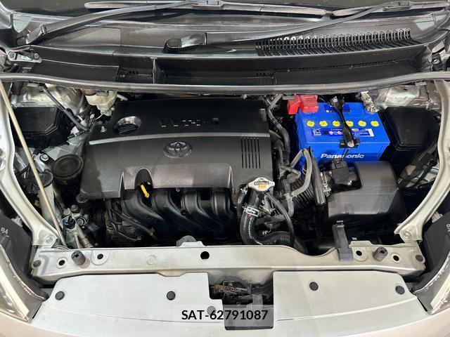 Toyota SPADE 2014-02 8056299-19