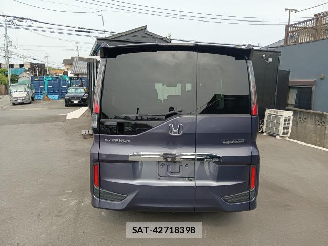 Honda e 2021-06 8053412-5