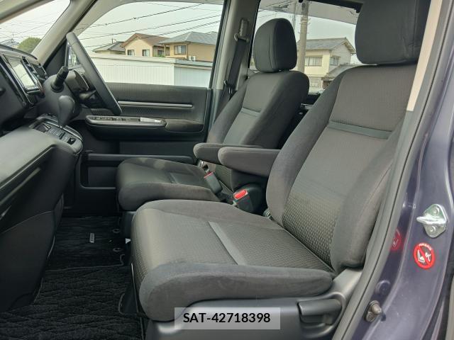 Honda e 2021-06 8053412-9