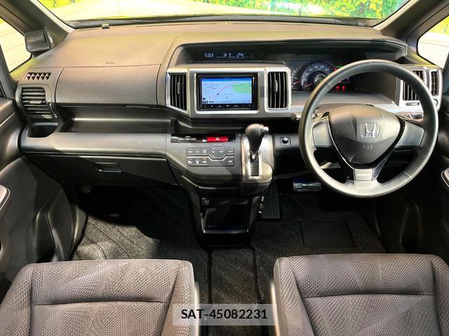 Honda e 2010-03 8054100-1