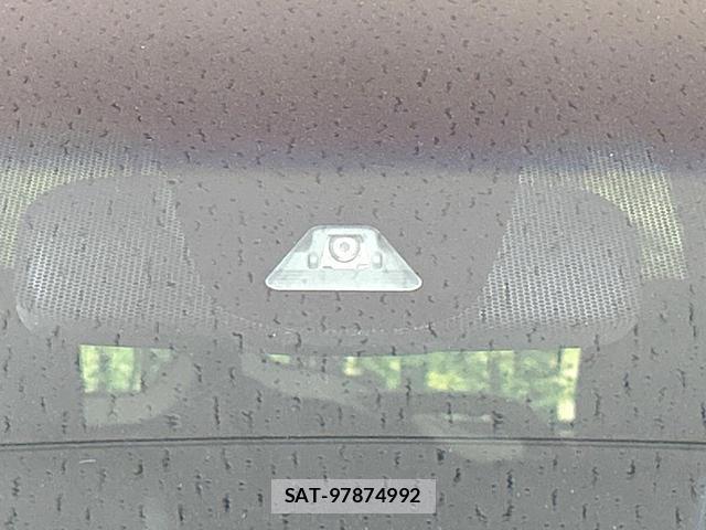 Honda e 2018-10 8054181-5