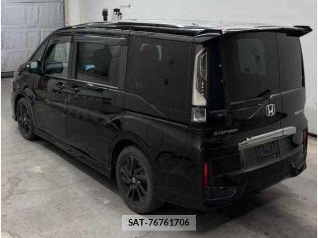 Honda e 2019-06 8054755-1