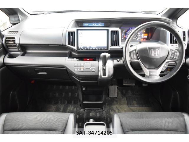 Honda e 2013-06 8055352-10